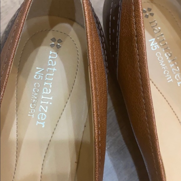 Shoes - Picture 3 of 10